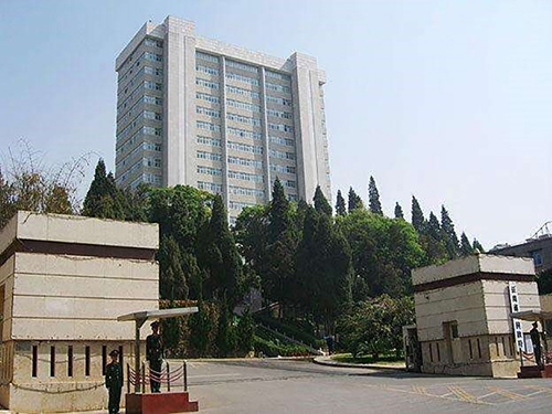 1、云南省人民政府辦公園區監控報警系統升級改造項目500px.jpg